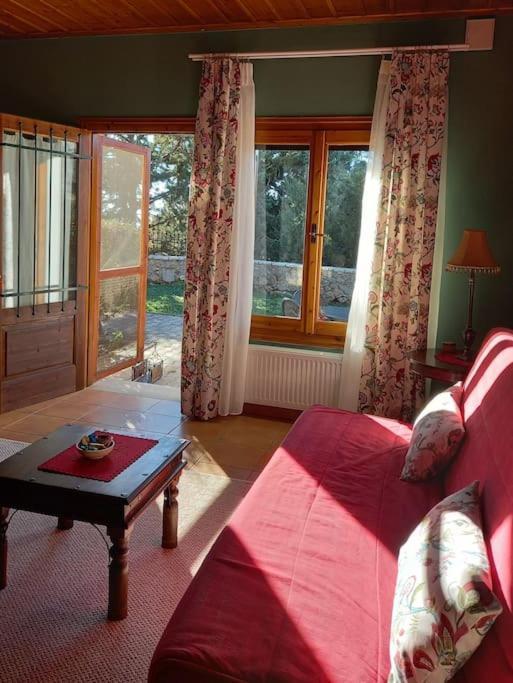 Kastalia Country Home Arachova Exterior photo