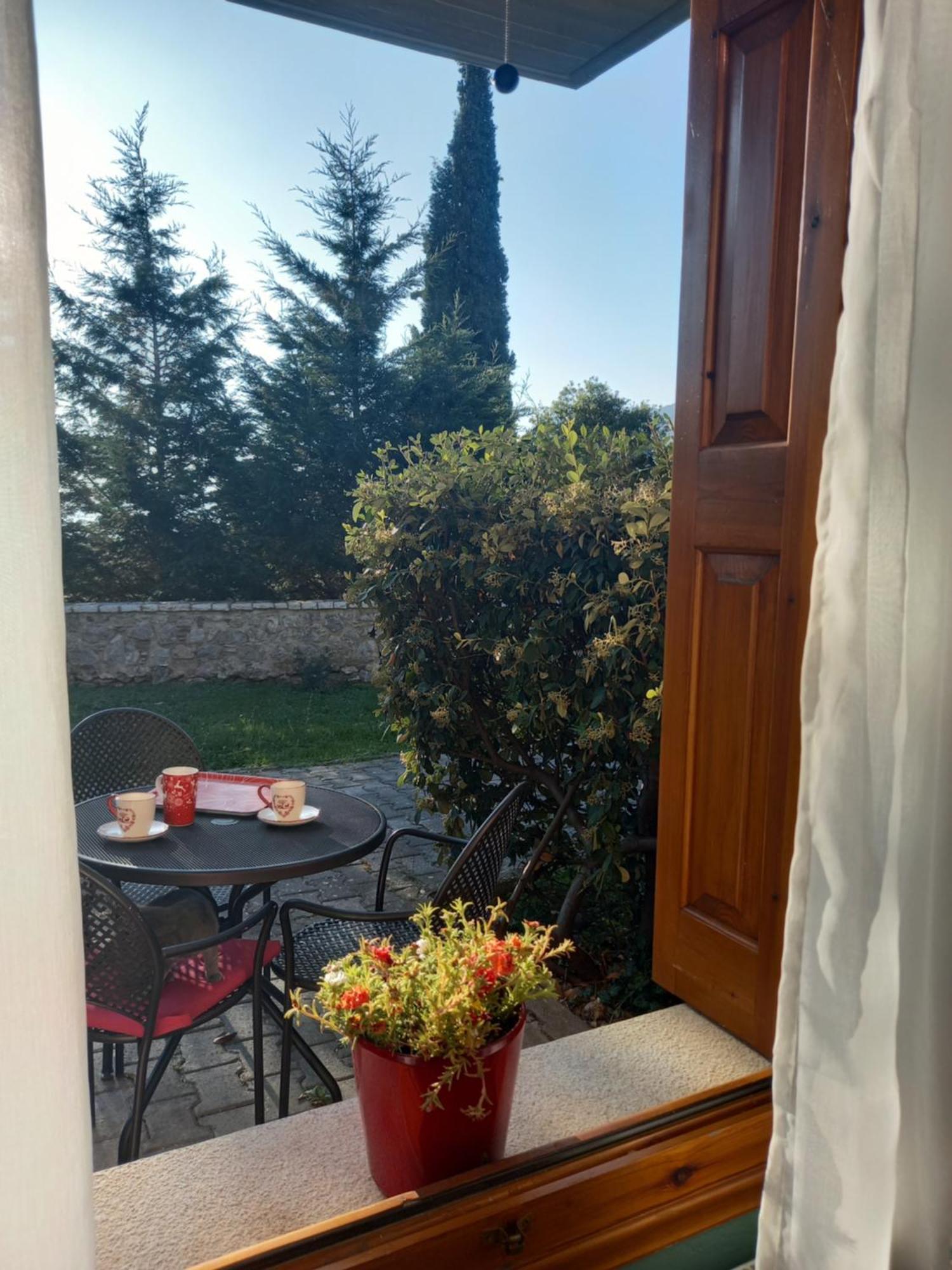 Kastalia Country Home Arachova Exterior photo